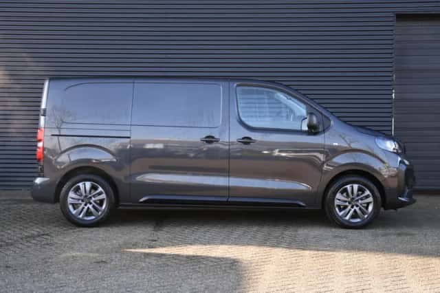 Peugeot Expert (2024) thumbnail 3