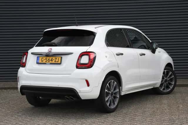 Fiat 500X (2020) thumbnail 5