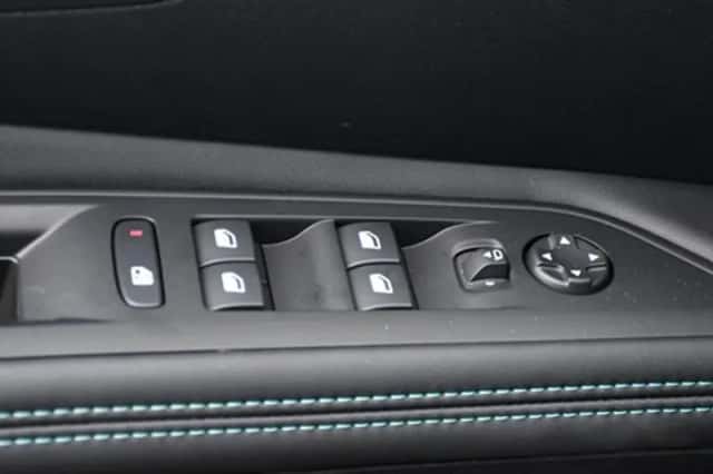 Peugeot 3008 (2024) thumbnail 31