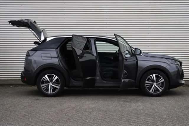 Peugeot 3008 (2024) thumbnail 33