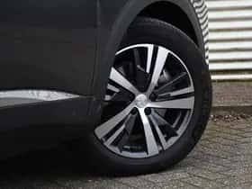 Peugeot 3008 (2024) thumbnail 6