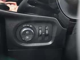 Opel Corsa (2023) thumbnail 23