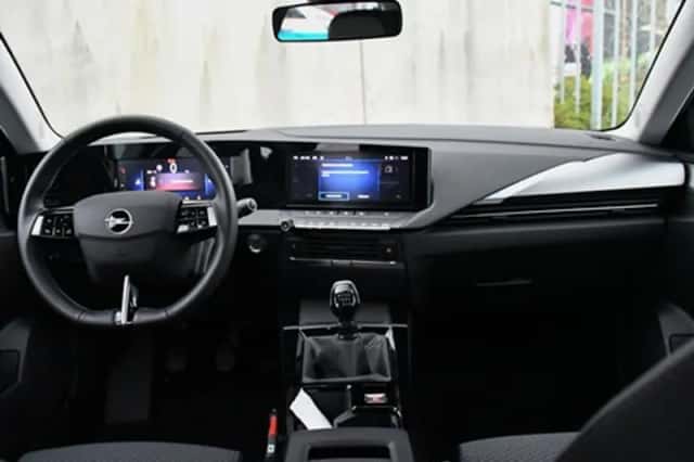 Opel Astra (2024) thumbnail 12