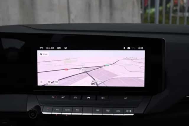 Opel Astra (2024) thumbnail 17