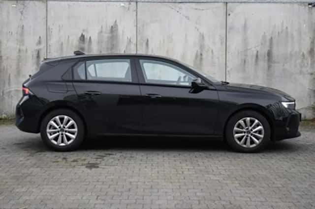 Opel Astra (2024) thumbnail 3