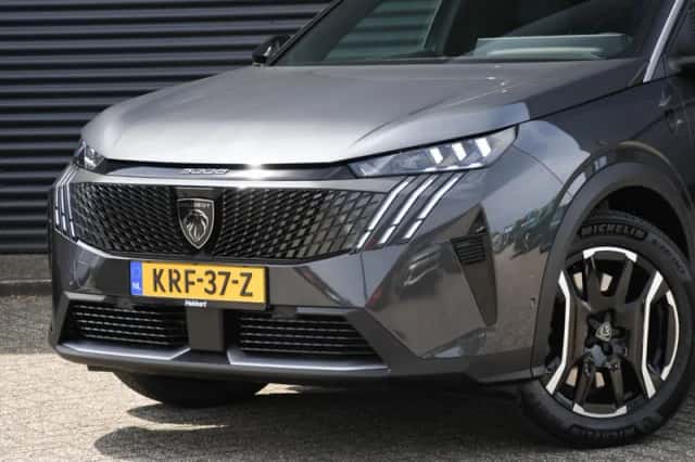 Peugeot 5008 (2026) thumbnail 2