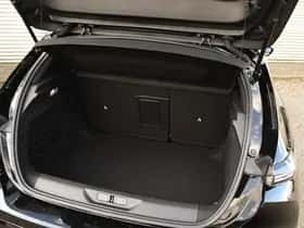 Peugeot 308 (2024) thumbnail 11