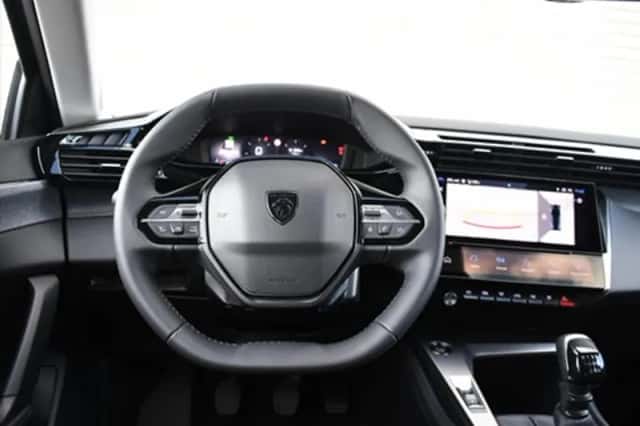 Peugeot 308 (2024) thumbnail 13