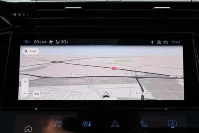 Peugeot 308 (2024) thumbnail 19