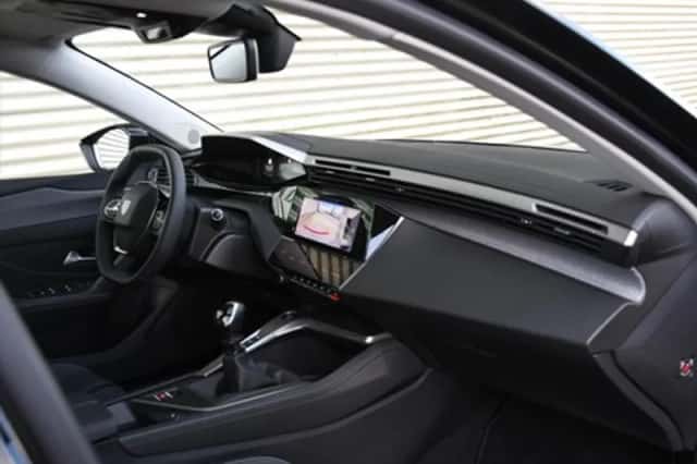 Peugeot 308 (2024) thumbnail 8