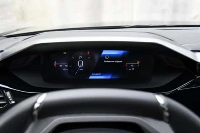 Peugeot 408 (2025) thumbnail 17