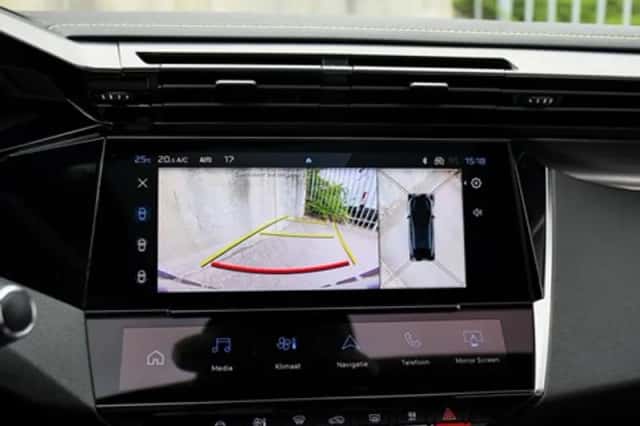 Peugeot 408 (2025) thumbnail 18