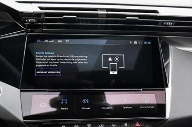 Peugeot 408 (2025) thumbnail 24