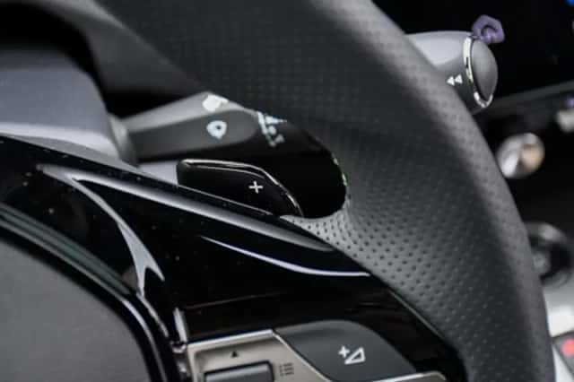 Peugeot 408 (2025) thumbnail 31