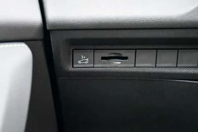 Peugeot 408 (2025) thumbnail 32