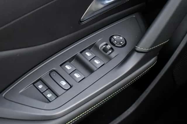 Peugeot 408 (2025) thumbnail 33