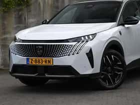 Peugeot 3008 (2024) thumbnail 2