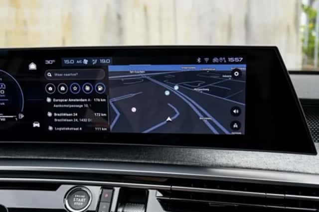 Peugeot 3008 (2024) thumbnail 21