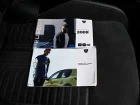 Peugeot 3008 (2024) thumbnail 9