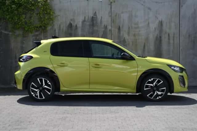 Peugeot 208 (2025) thumbnail 4