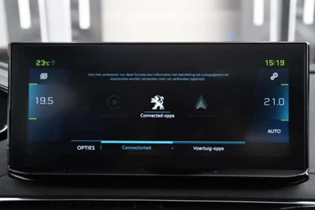 Peugeot 3008 (2023) thumbnail 24