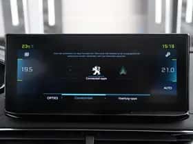 Peugeot 3008 (2023) thumbnail 24