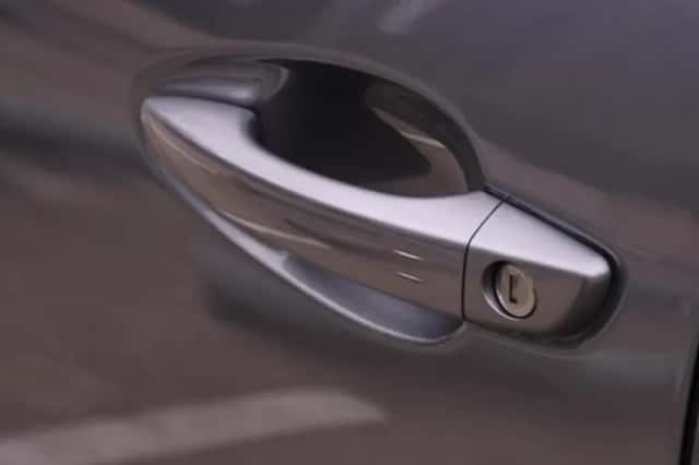 Peugeot 3008 (2023) thumbnail 35