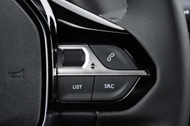Peugeot 2008 (2025) thumbnail 25