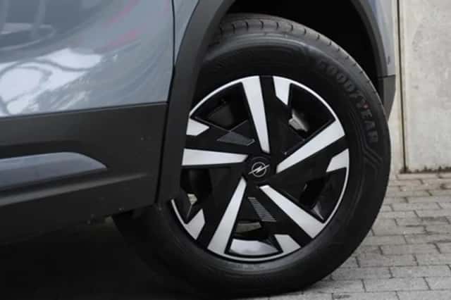 Opel Mokka-e (2025) thumbnail 7