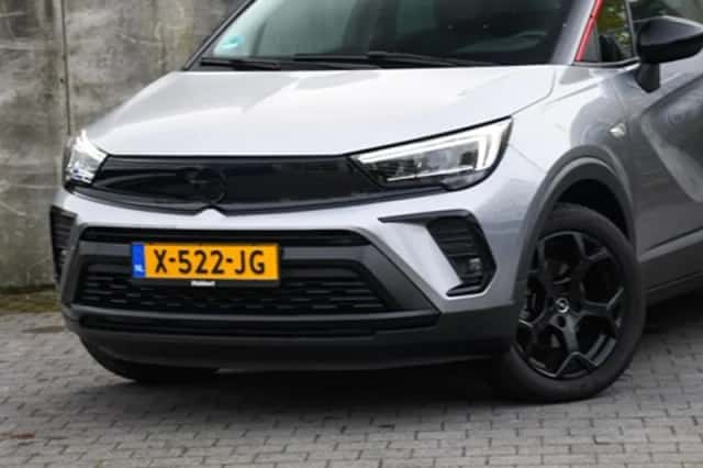 Opel Crossland (2022) thumbnail 2