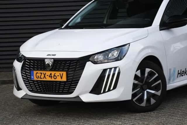Peugeot 208 (2025) thumbnail 2