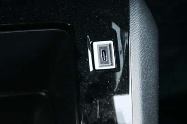 Peugeot 208 (2025) thumbnail 22
