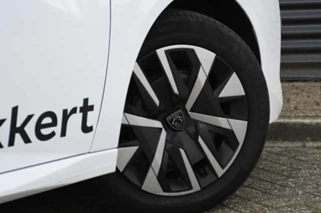 Peugeot 208 (2025) thumbnail 7