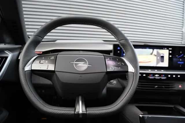 Opel Grandland (2025) thumbnail 17