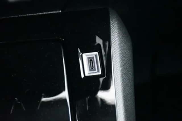 Peugeot 2008 (2024) thumbnail 22