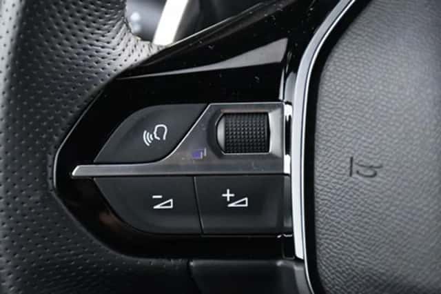 Peugeot 2008 (2024) thumbnail 27