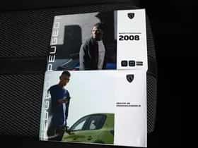 Peugeot 2008 (2024) thumbnail 33