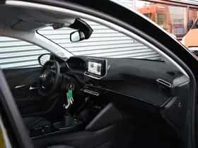 Peugeot 208 (2024) thumbnail 8