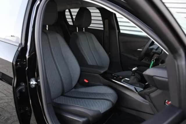 Peugeot 208 (2024) thumbnail 10