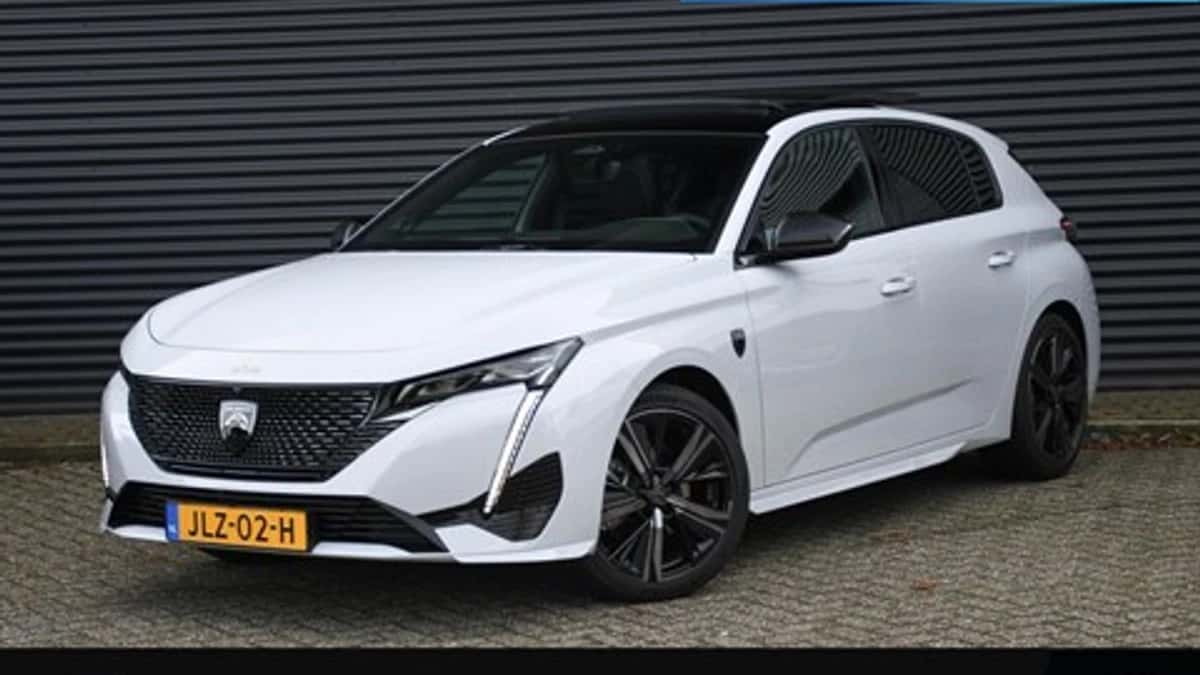 Peugeot 308 (2025) — foto 1