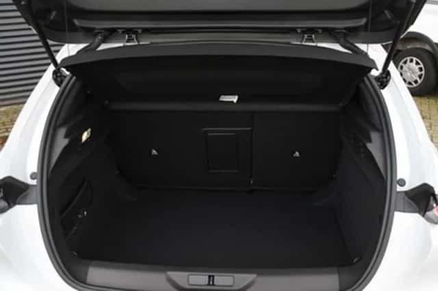 Peugeot 308 (2025) thumbnail 14