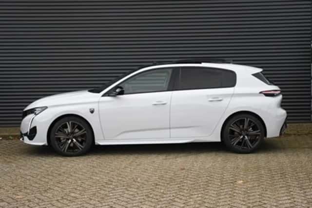 Peugeot 308 (2025) thumbnail 3