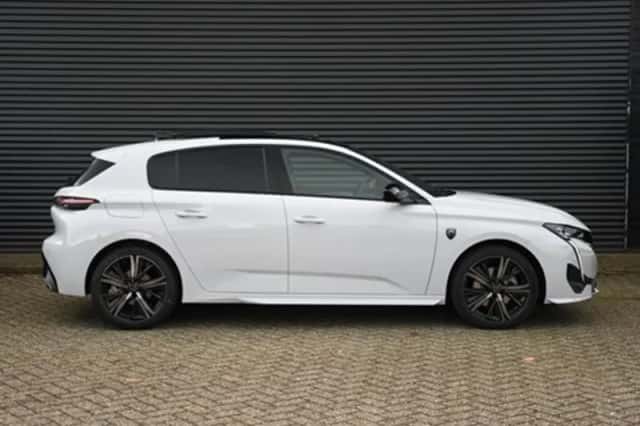 Peugeot 308 (2025) thumbnail 4