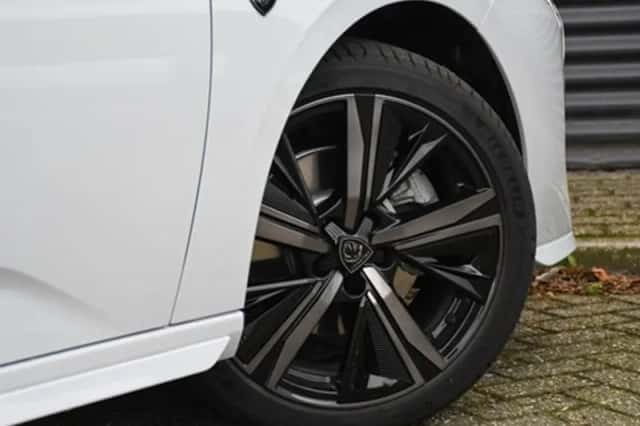 Peugeot 308 (2025) thumbnail 7