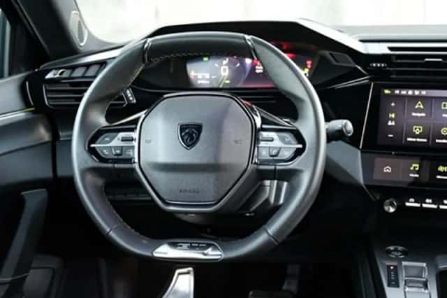 Peugeot 408 (2024) thumbnail 15