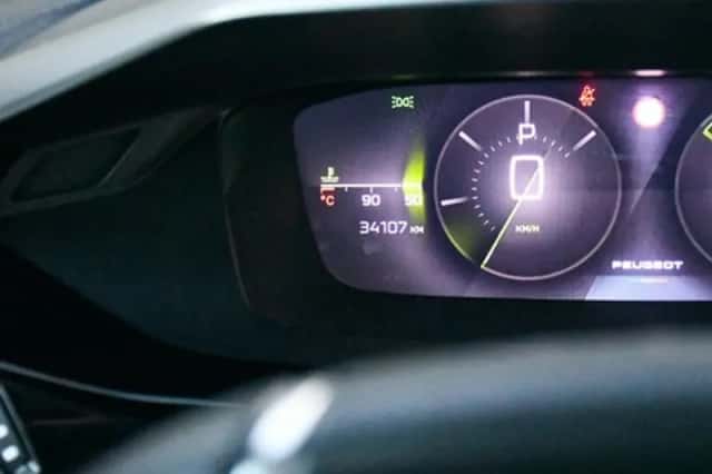 Peugeot 408 (2024) thumbnail 17