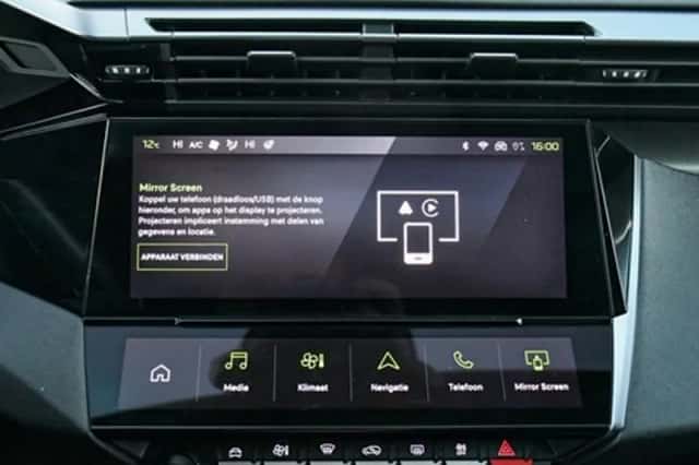 Peugeot 408 (2024) thumbnail 23