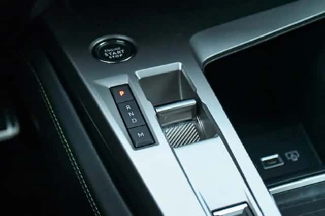Peugeot 408 (2024) thumbnail 25