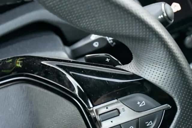 Peugeot 408 (2024) thumbnail 30