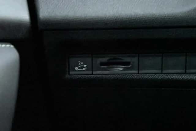 Peugeot 408 (2024) thumbnail 31
